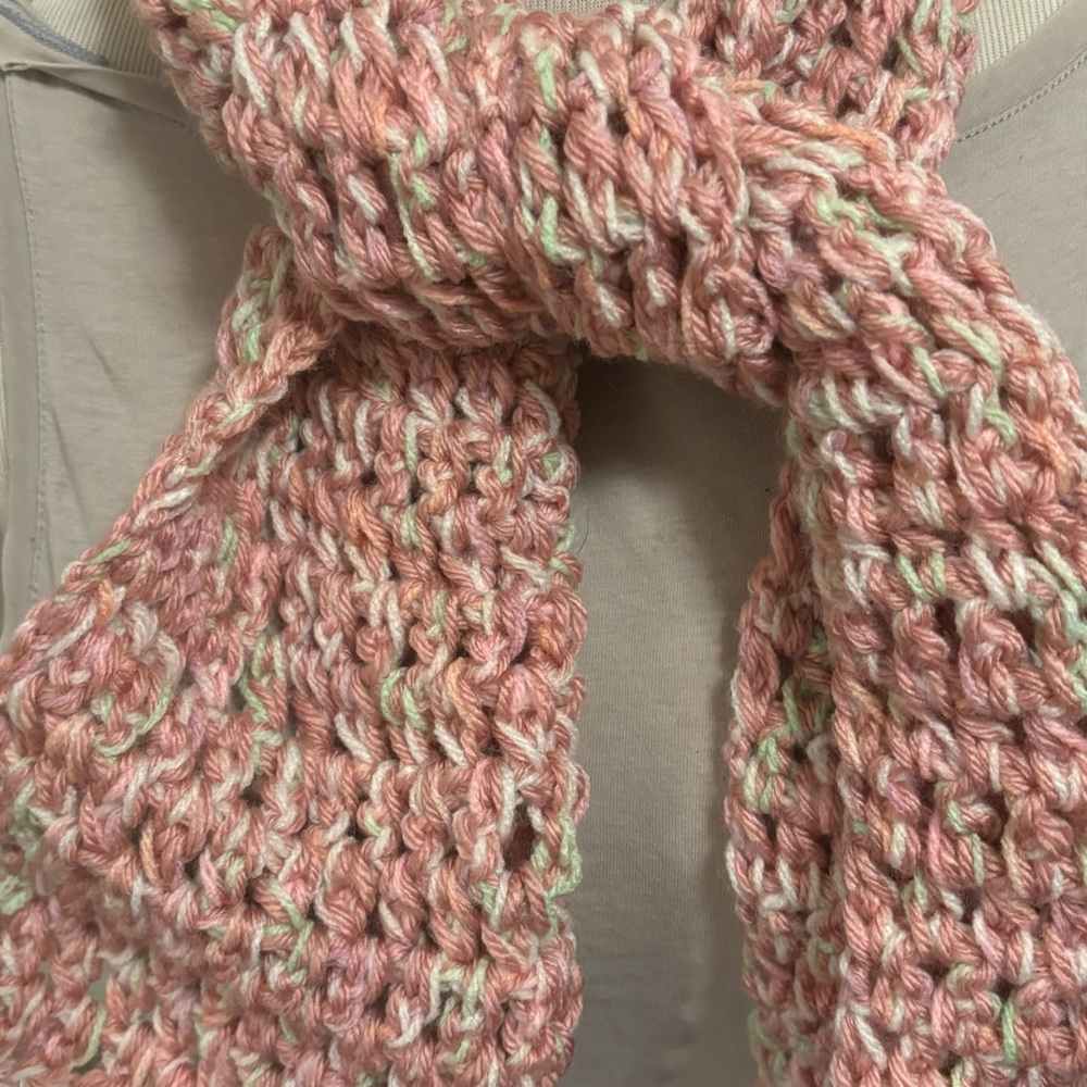 Handmade seasonal scarf 🧣